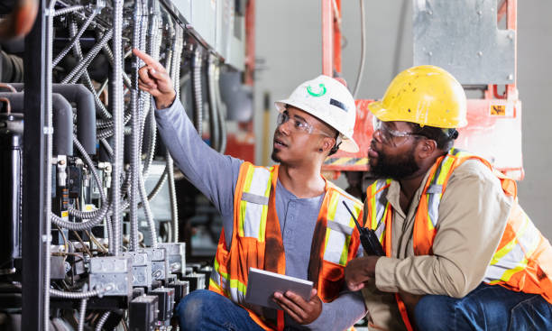 Best Best Electricians Near Me  in West Van Lear, KY